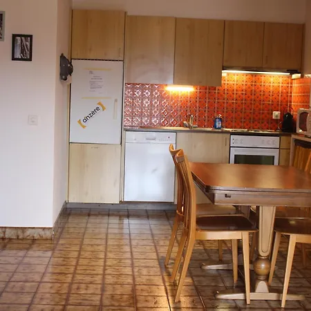 De Calme Et Sympa Appartement